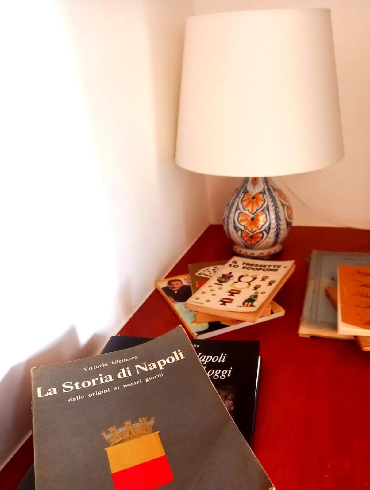 99 Scalini Bed & Breakfast Napoli Dış mekan fotoğraf